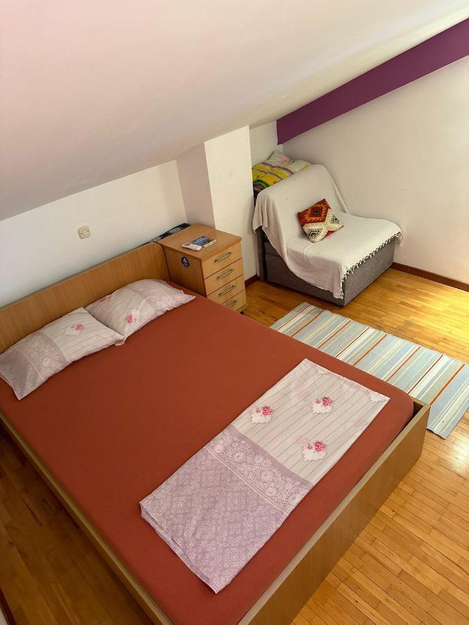Golden Age Hostel Ohrid Eksteriør bilde